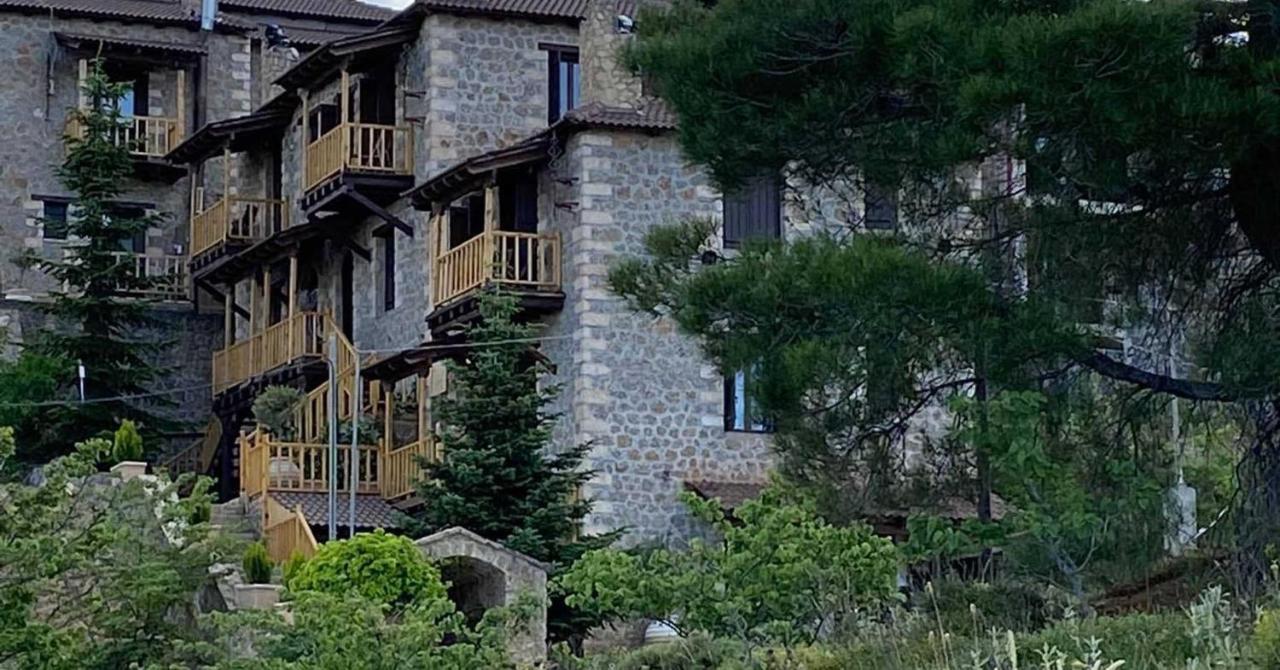 Nymfes Guesthouse Синикия-Меси-Трикала Экстерьер фото