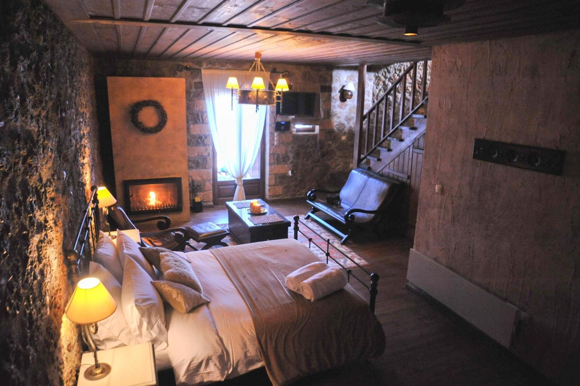 Nymfes Guesthouse Синикия-Меси-Трикала Номер фото